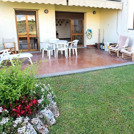 M251 - Marcelli, Trilocale Con Giardino A 50Mt Dal Mare Apartment Exterior foto